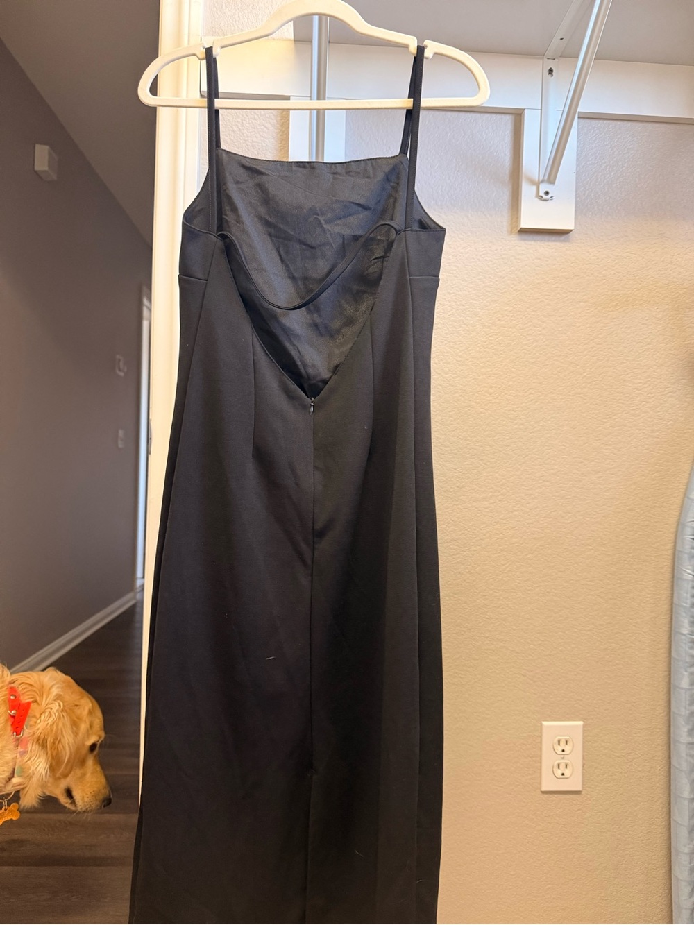 Classic Black Backless Slip Dress with Spaghetti Straps